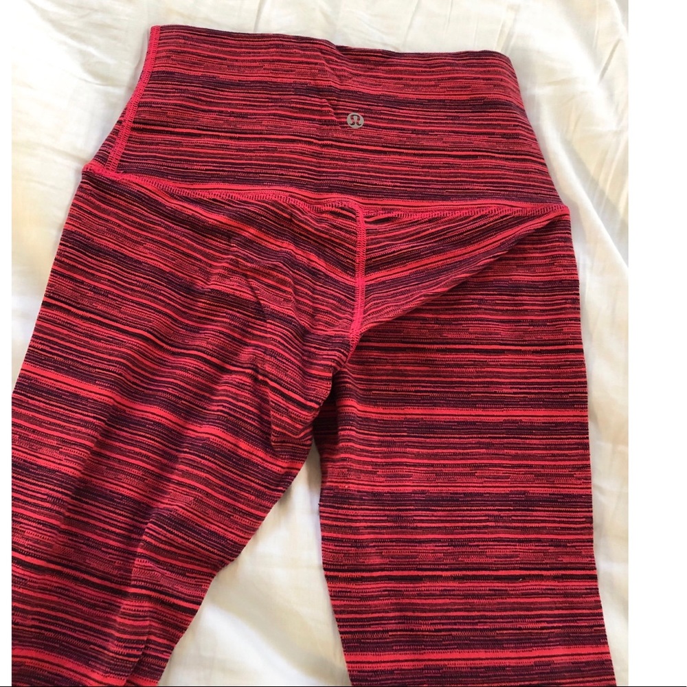 Lululemon crops - Picture 6 of 6